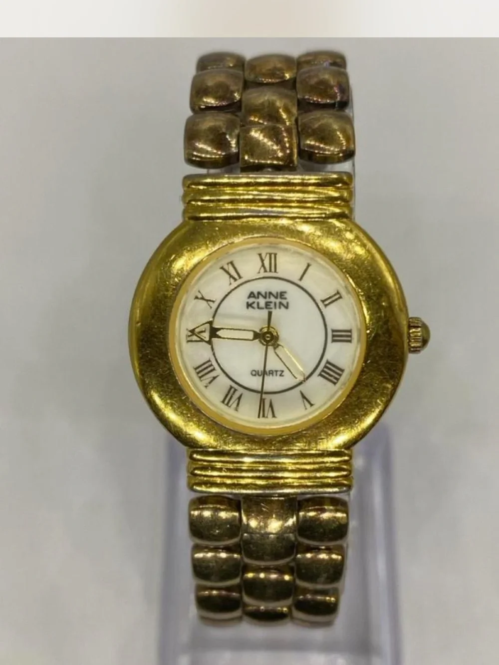 Designer *** Anne Klein  ^^^ Goldtone ^^^ Quartz Watch ***